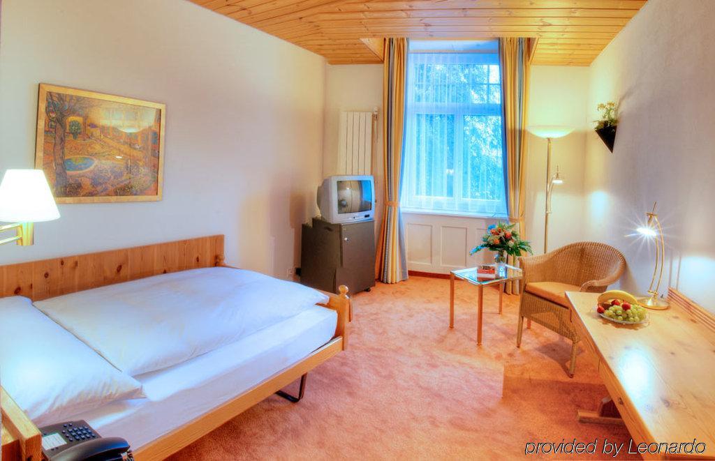 Sunstar Hotel Flims Oda fotoğraf